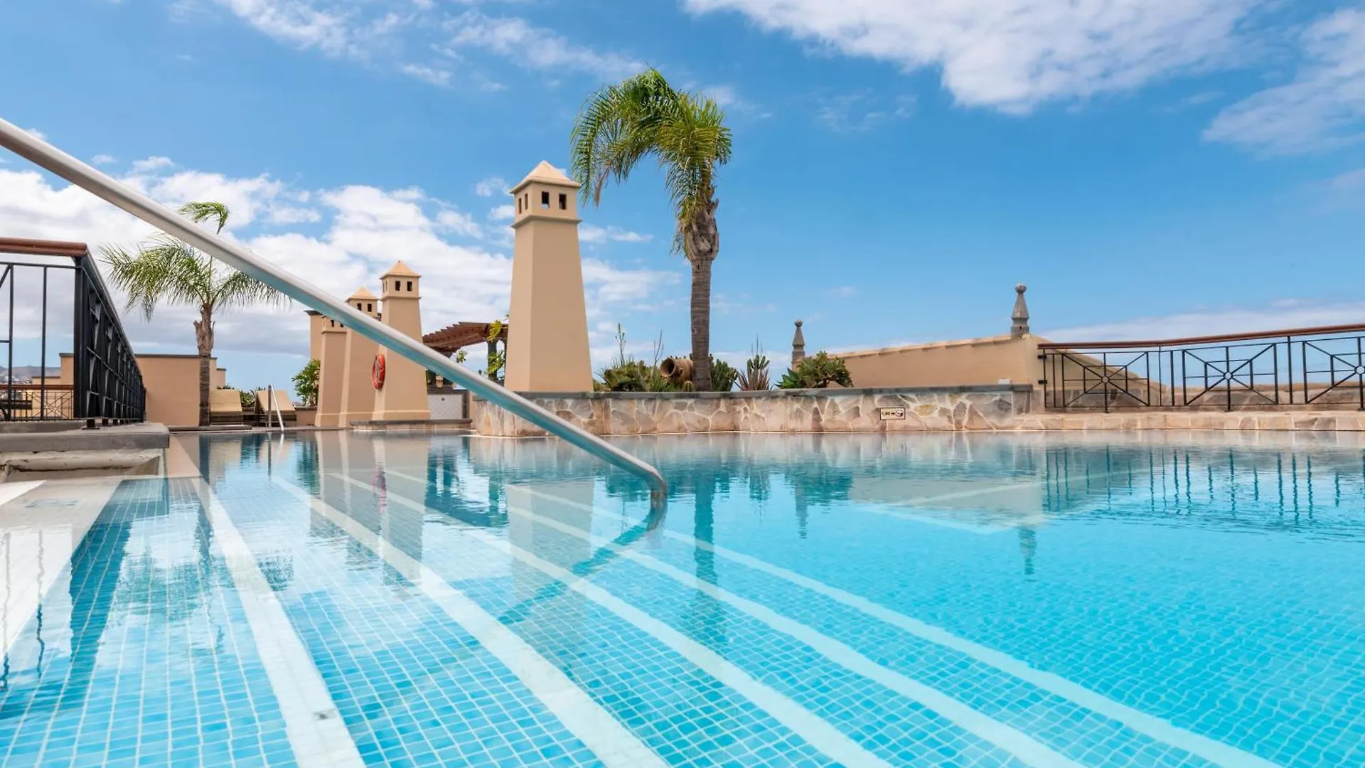 Hotel Gf Gran Costa Adeje*****