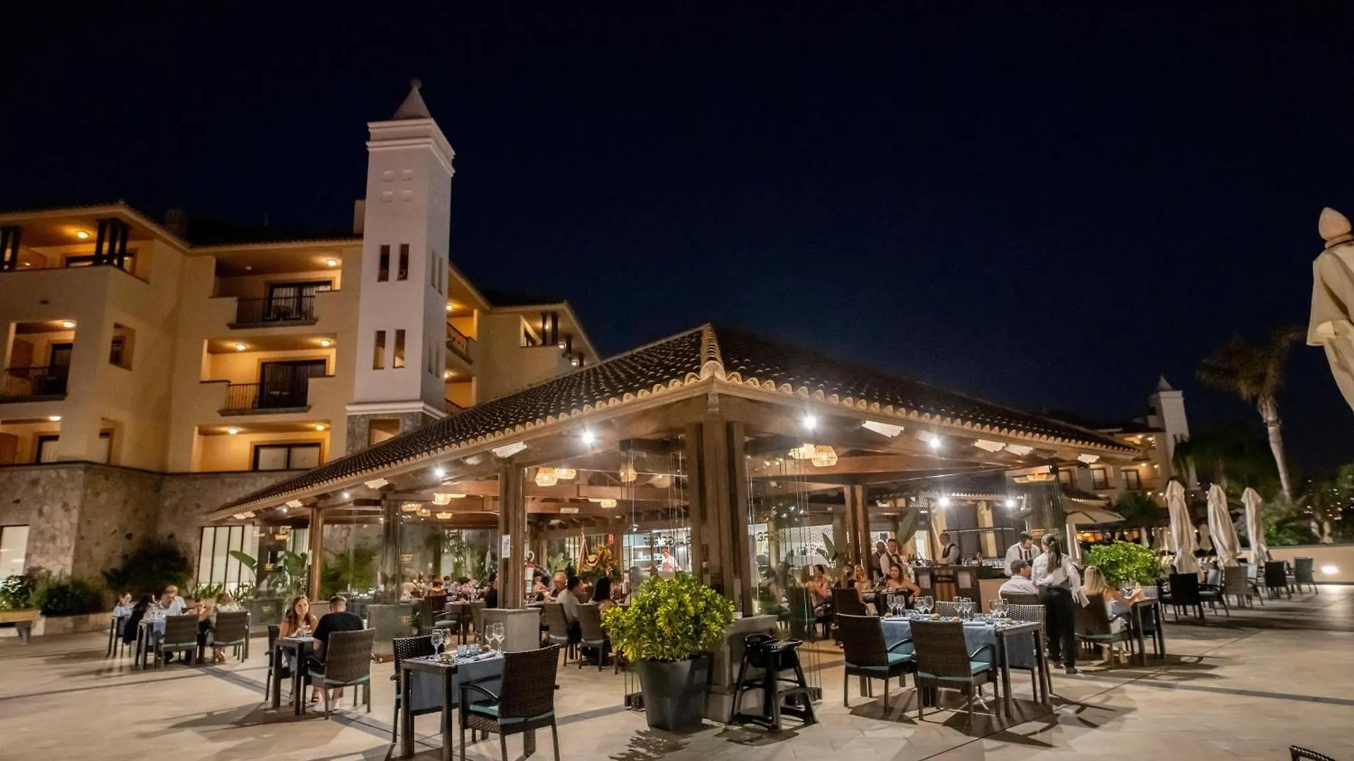 Hotel Gf Gran Costa Adeje***** 5*, Costa Adeje (Tenerife)